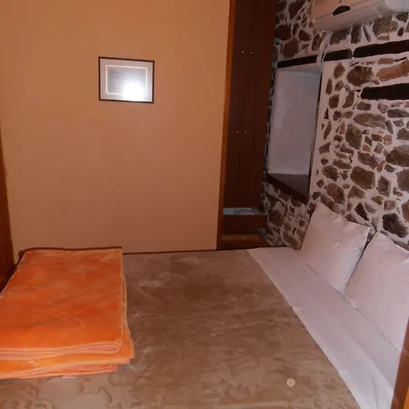 Mansion Terpou 4*