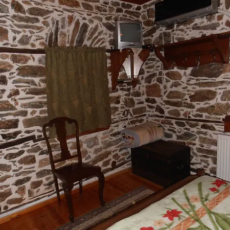 Mansion Terpou فندق 4*