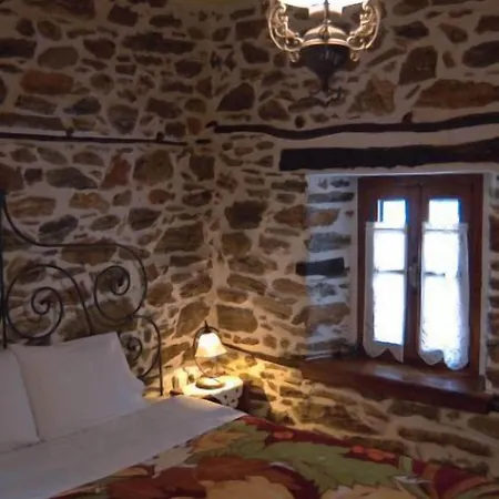 Mansion Terpou فندق 4*